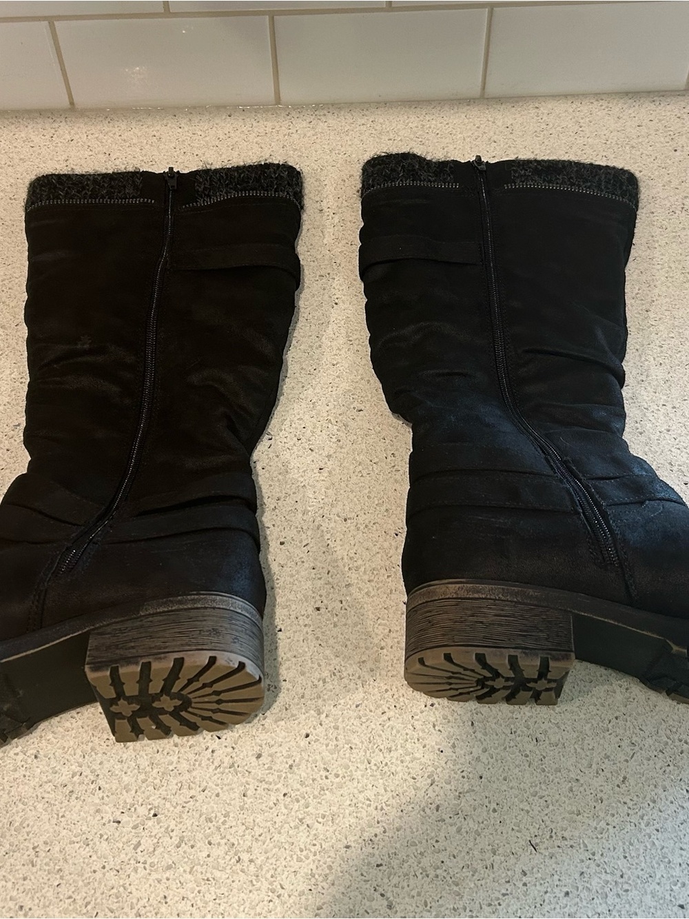 Women’s Black Fabric Mid-Calf Winter Boot, Size 8M